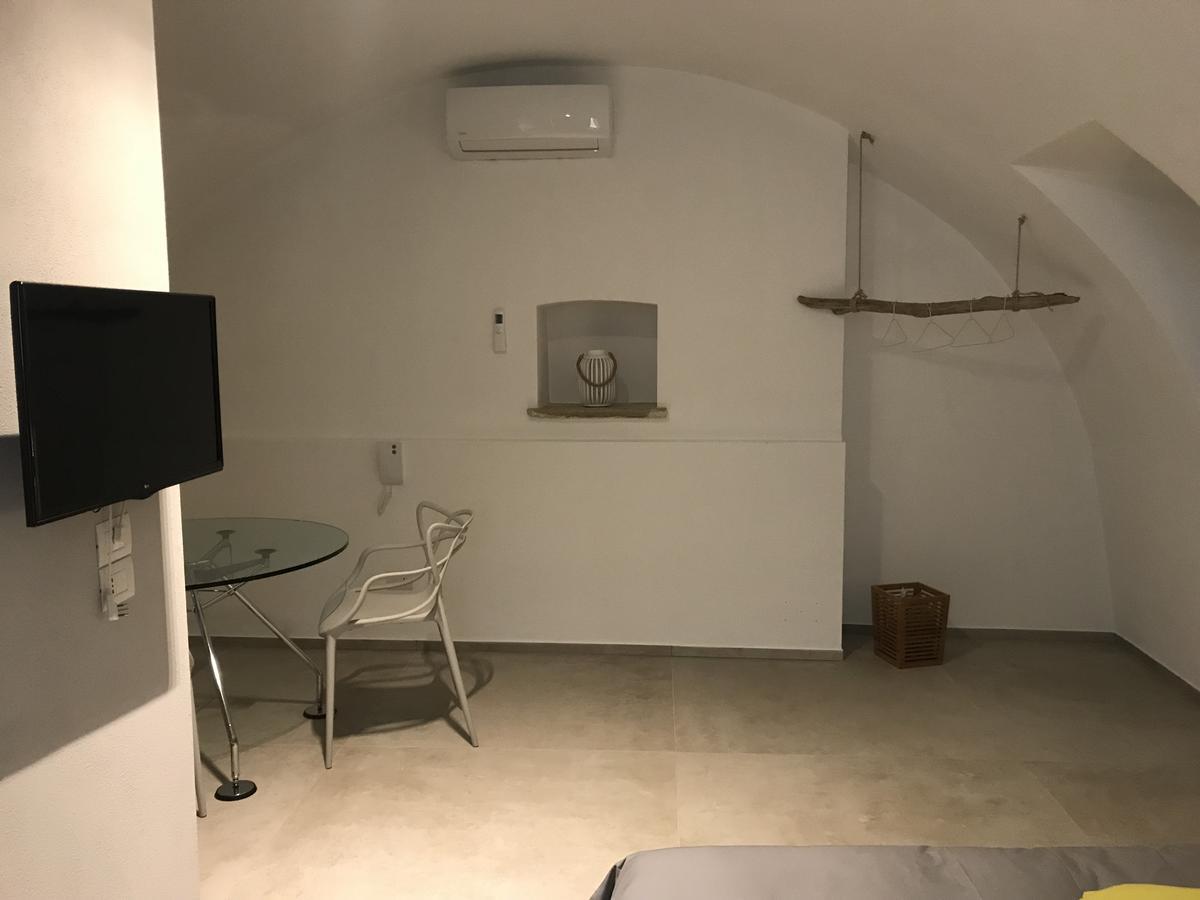 Отель Borgorosa Dimora In Puglia Андрия Экстерьер фото